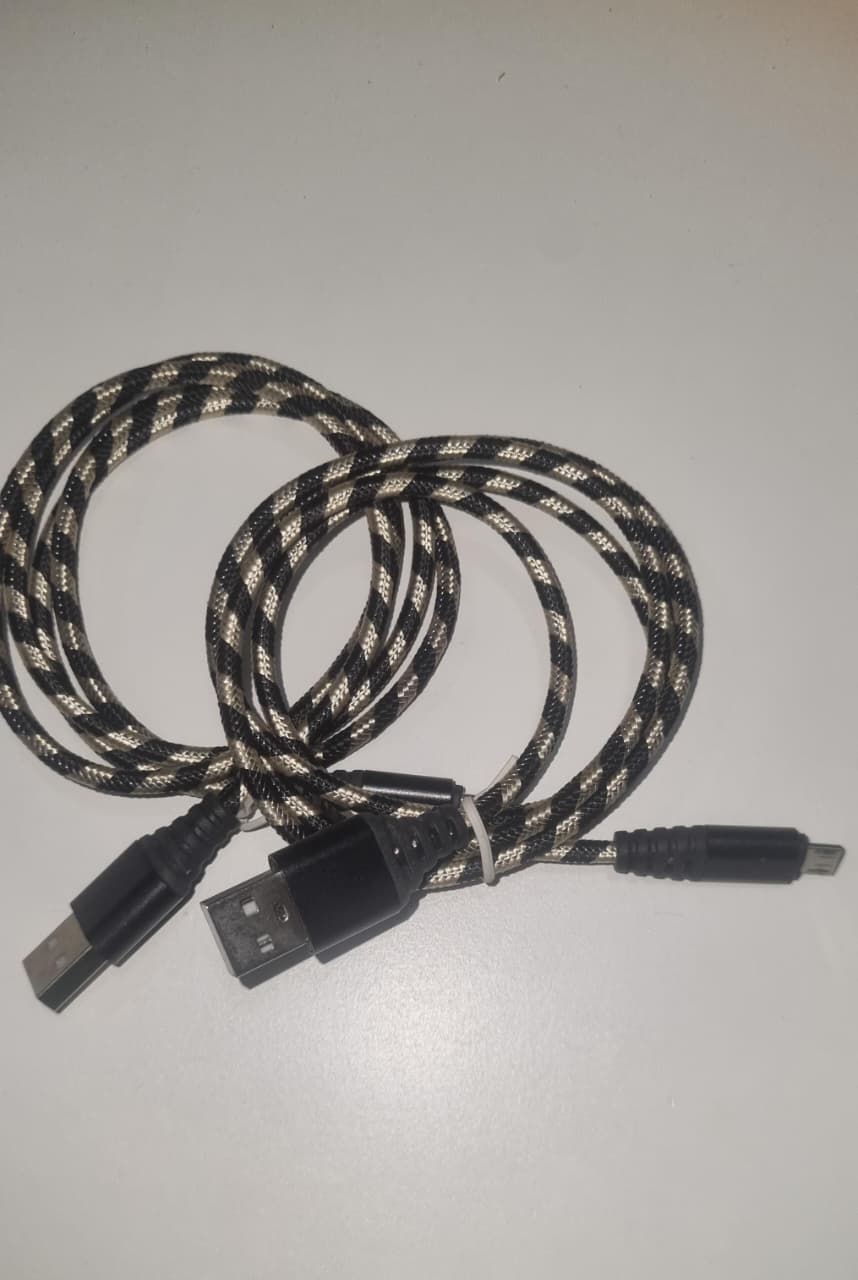 Cable suelto V8